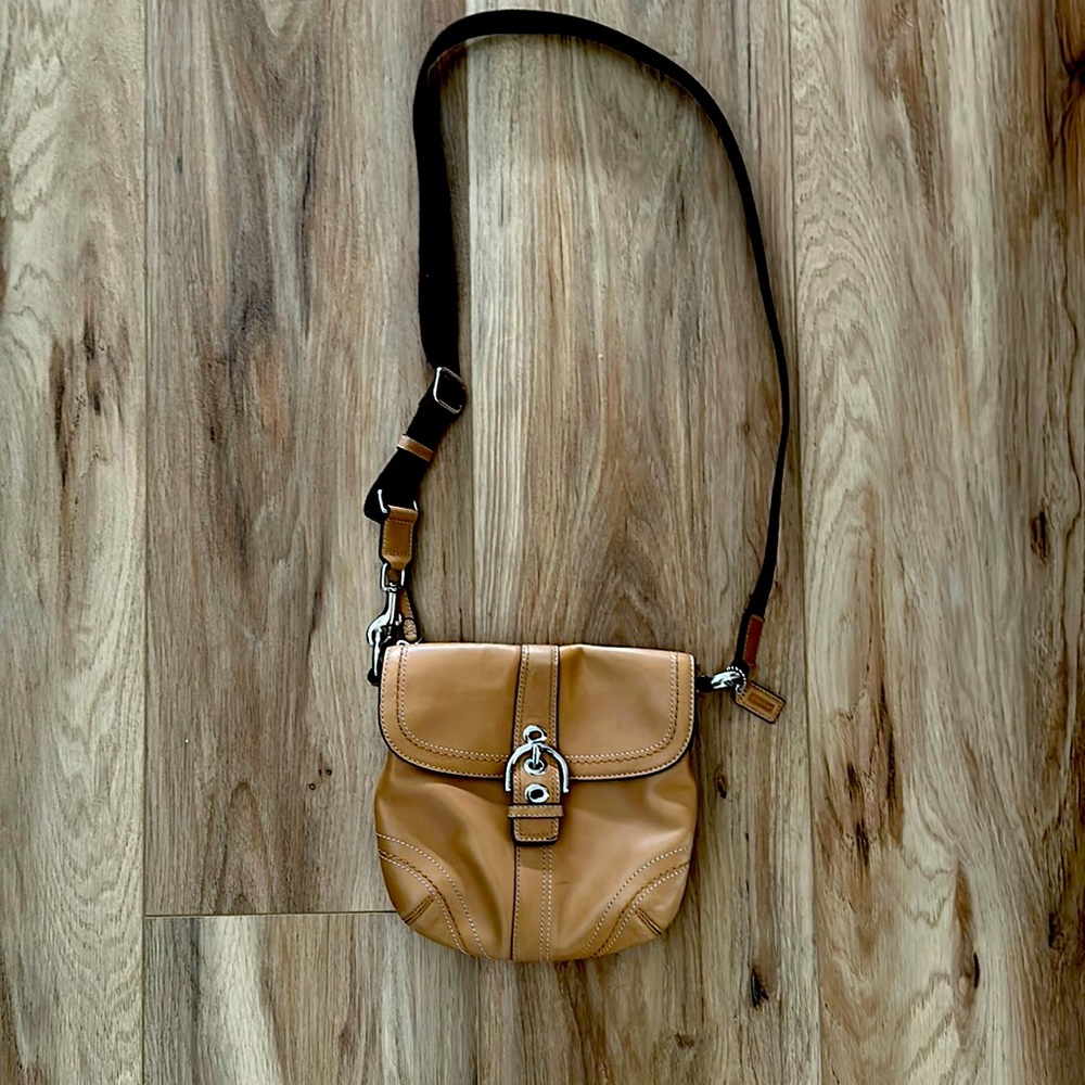 Coach tan crossbody bag